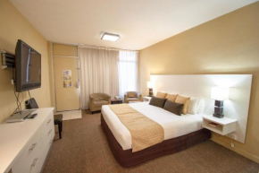 Elkira Court Motel